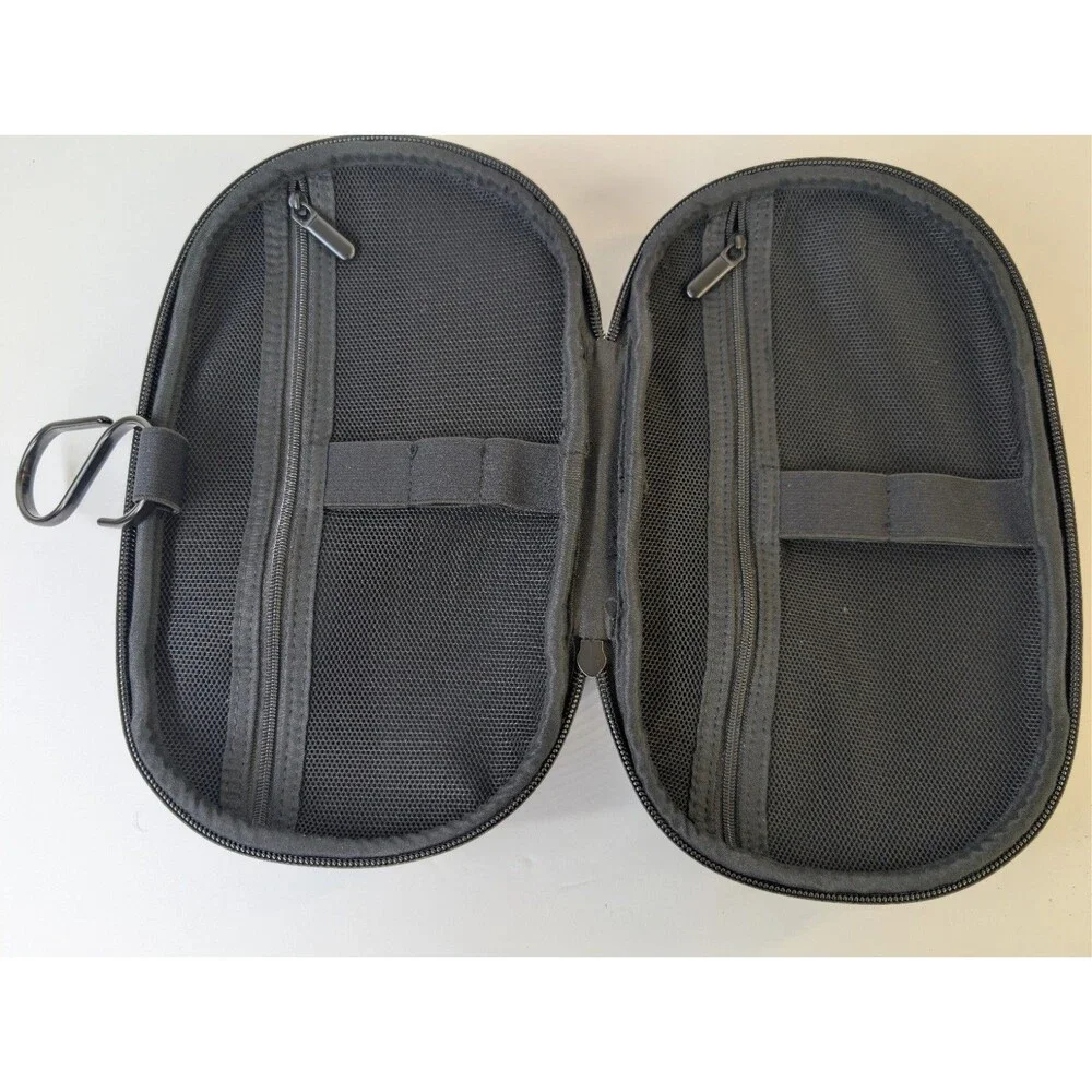 Quip Refresh Bag Toiletry Case Black Silicone Travel Dopp Kit Makeup Storage